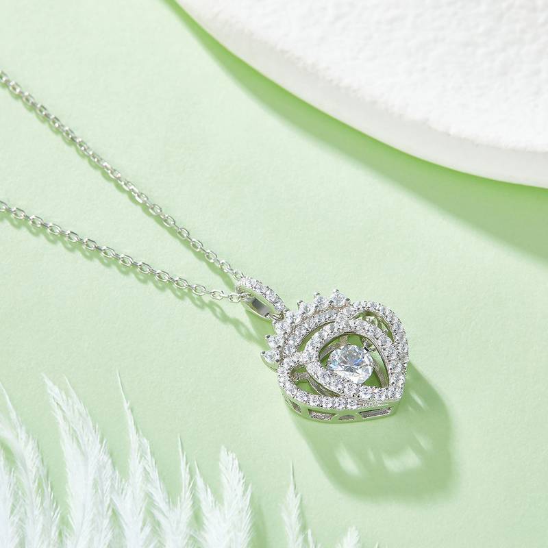 Dynamic Heart S925 Silver Plated Platinum Moissanite Diamond Necklace 50 Points D-Class